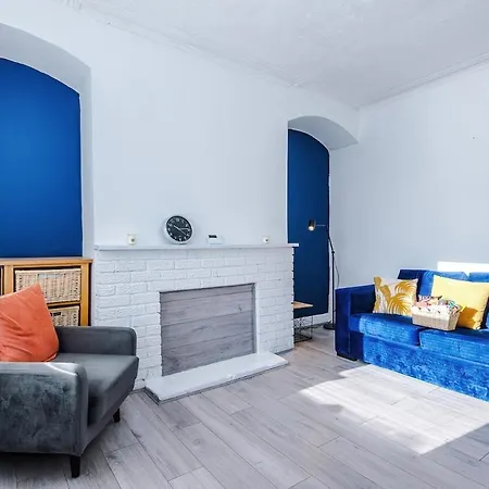 Privatunterkunft Superb 2 Bd House Near Centre With Free Wifi