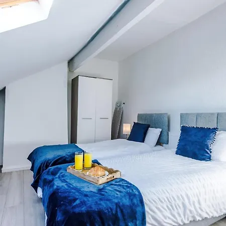 Superb 2 Bd House Near Centre With Free Wifi * Leeds (West Yorkshire)